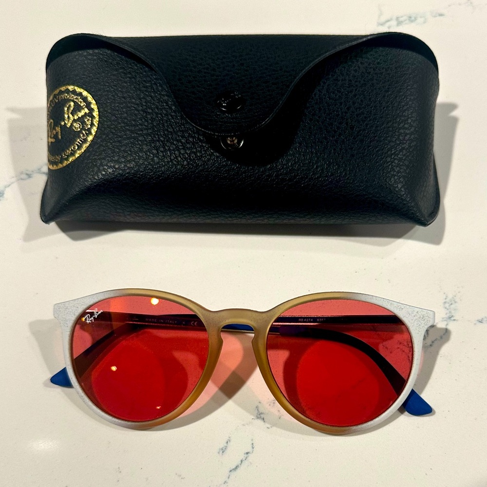 Women’s Rayban Sunglasses